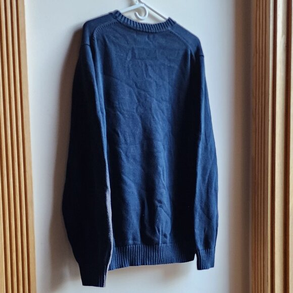 L.L. Bean Navy V-Neck Sweater Size XL - Picture 11 of 13
